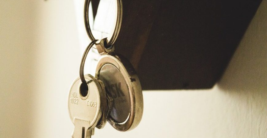 Os desafios de investir em imóveis no Brasil