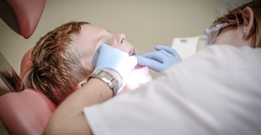 Vale a pena ter um plano de saúde odontológico?