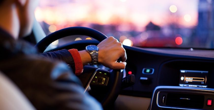Comprar ou alugar carro: o que vale mais a pena?