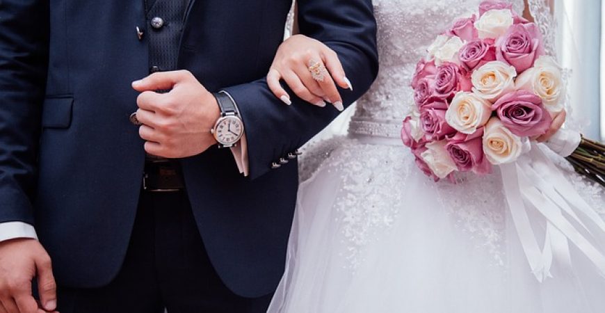 Existe casamento barato?