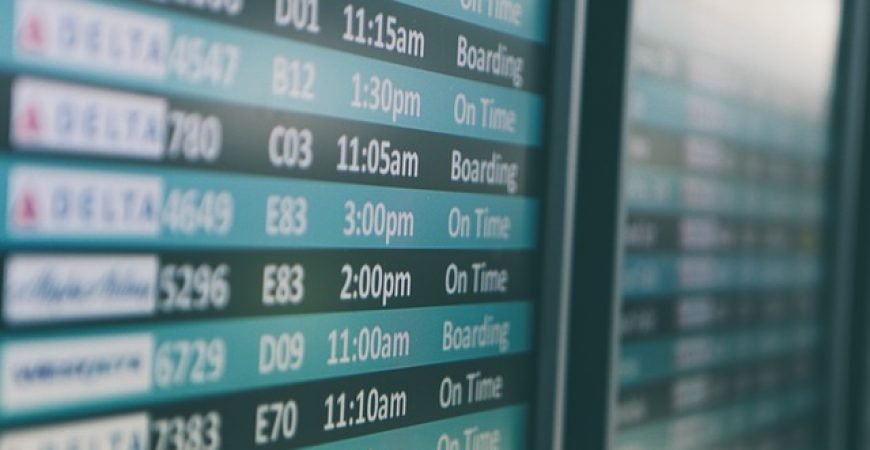 Estratégias para conseguir viajar barato em julho