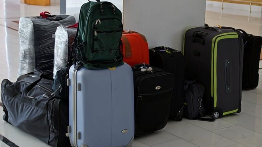 Quanto custa despachar bagagem em viagens de avião?